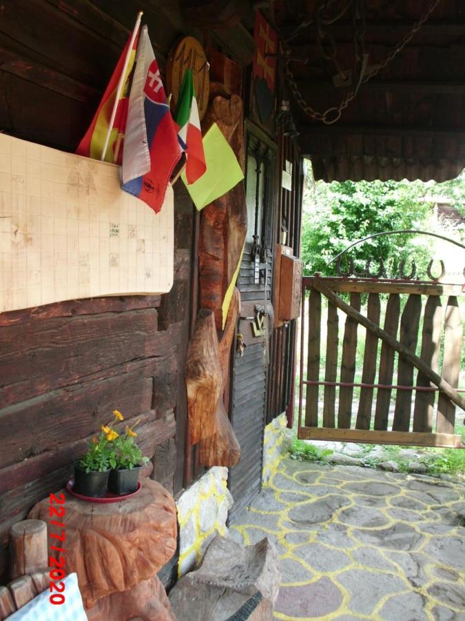 Romanticka Drevenica Liptovská Osada Zewnętrze zdjęcie